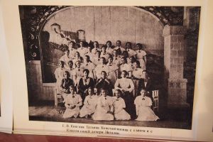 Another photo where Mum might be as she was in the same class as the princess.