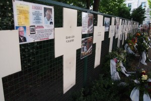 Th unofficial memorial to those who died trying to escape over the wall.