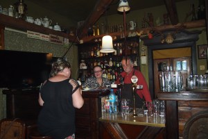 Mine hosts at the Four Seasons