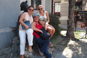 It got a little crowded on this lap